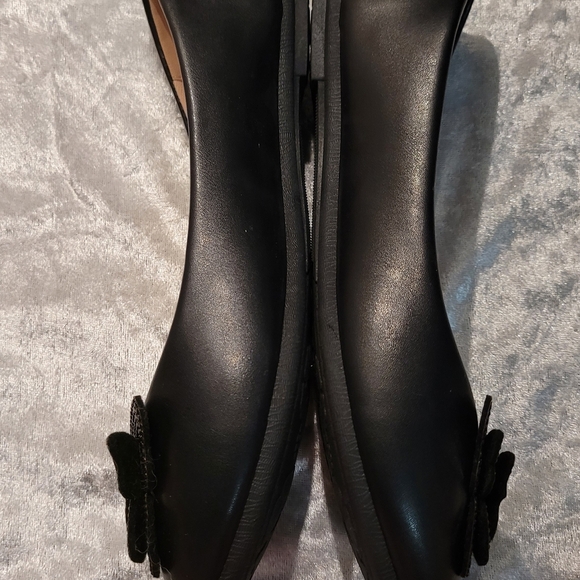 Elegant Black Butterfly Flats - Picture 4 of 6
